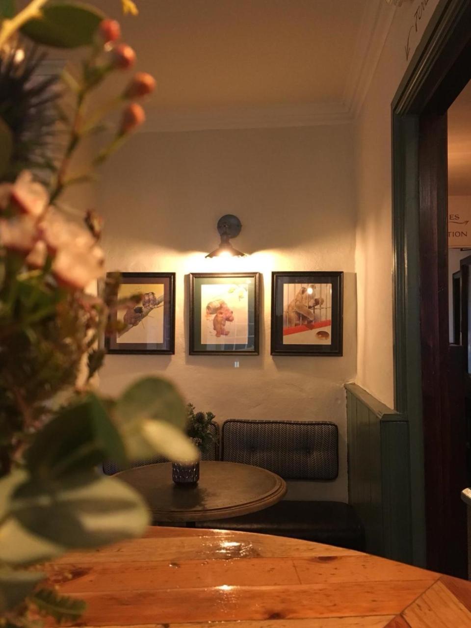 White Hart Inn Wells Eksteriør bilde